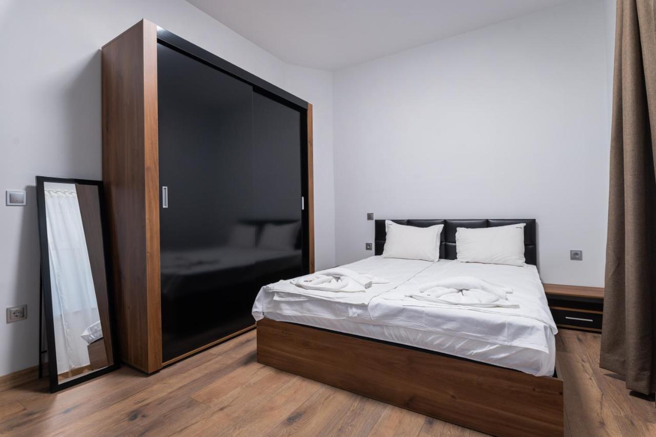 La Luna - High-End 2Bd Flat In The Top Centre By Flat Mаnager Sofia Eksteriør bilde