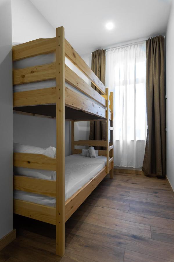 La Luna - High-End 2Bd Flat In The Top Centre By Flat Mаnager Sofia Eksteriør bilde