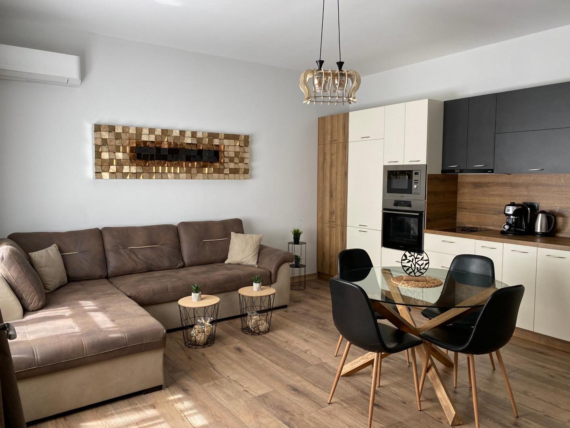 La Luna - High-End 2Bd Flat In The Top Centre By Flat Mаnager Sofia Eksteriør bilde